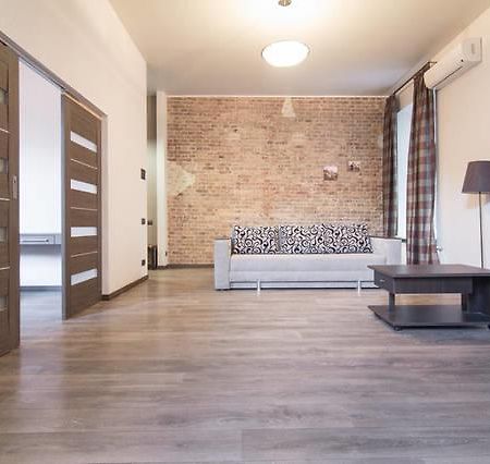 Best Apartment In Evropeiska Street, 25 Одеса Екстериор снимка